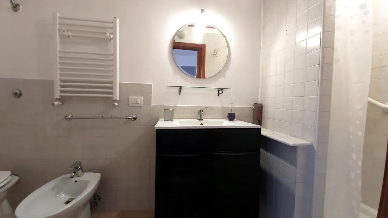 Apartamento La Casa Del Cedro Nápoles 0*,  Italia